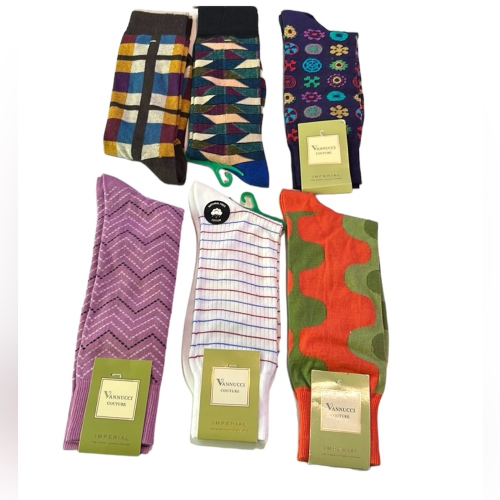 6 pairs of Vannucci socks nwt!